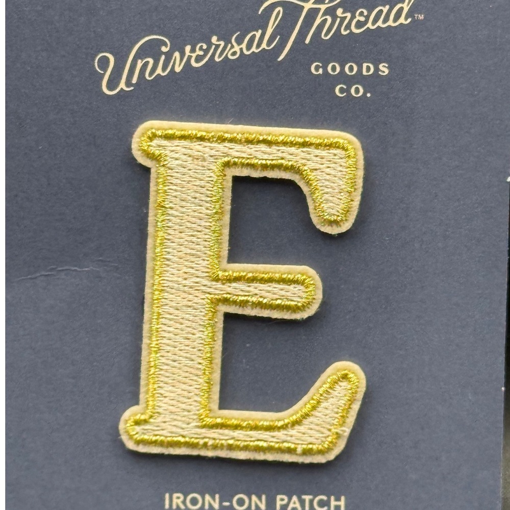 Universal‎ Thread Iron-On Patch Letter E Gold Embroidered Monogram Initial